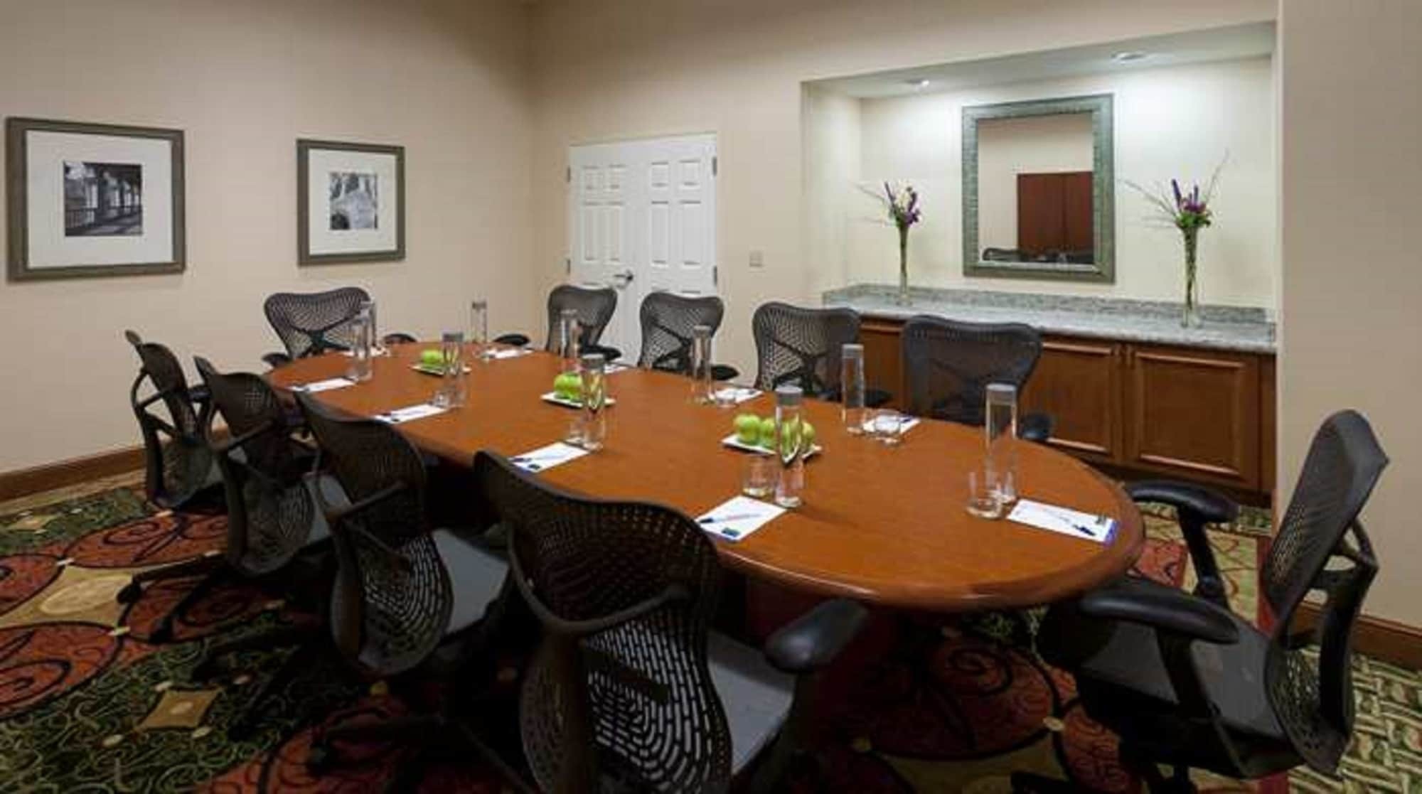 Hotel Hilton Garden Forest Mettawa Lake Forest